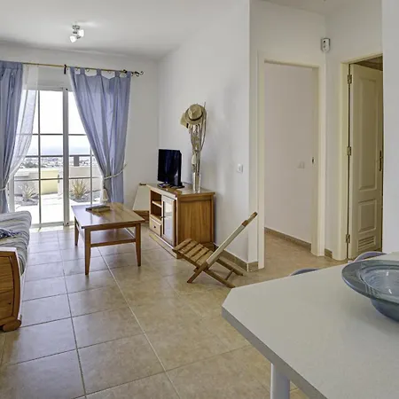 Private Terrace - Parking - Pool *