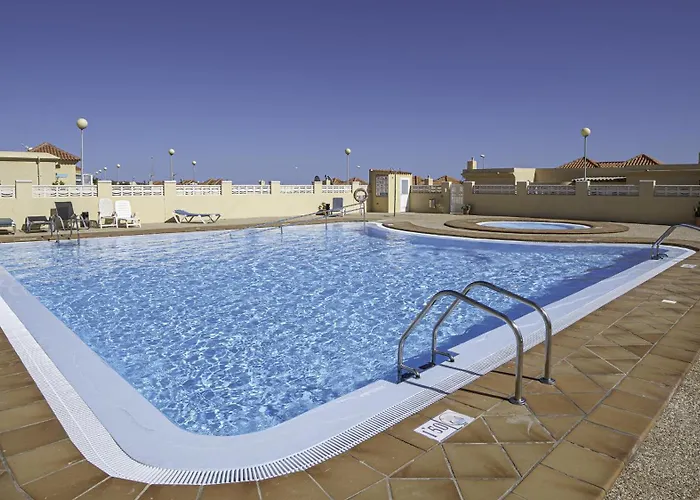 Appartamento Private Terrace With Parking & Pool