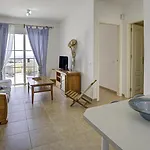 Private Terrace With Parking & Pool *